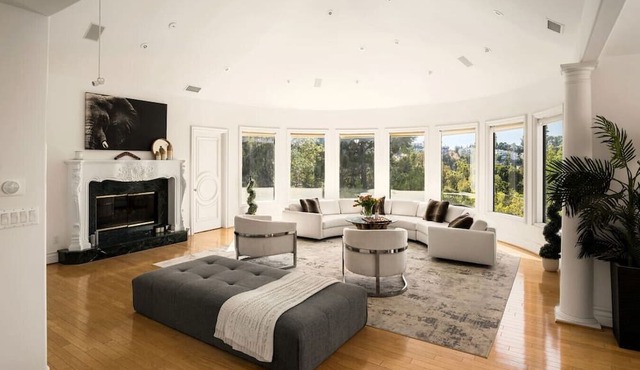 NEW! Gated Estate with Pool, Gym & Wellness Suite