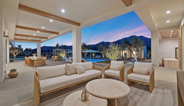Olive Grove Estate - 4 Acre Luxury Compound