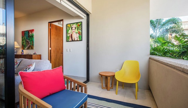 Rooftop Views + Gym + Parking | 2BR in Versalles