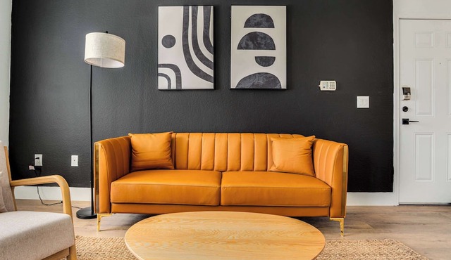 Boulevard Stays 1BR by Stadium Pool, Parking, Gym 09