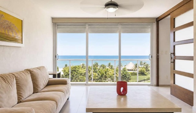 Beachfront 3BR - Ocean View - 70m Pool - Cancun