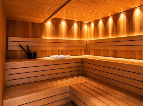 Exclusive Room Private Bathroom in Shared Apartment with Hot Tub and Gym