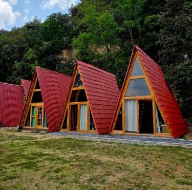 Chalet Niquel