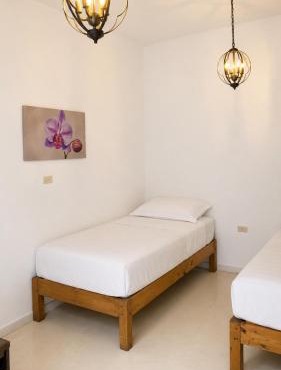 Casa Bugambilias