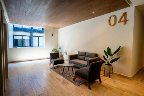 Musa Del Carmen, Centric Apt with Rooftop, Pool, Hot tub, Gym