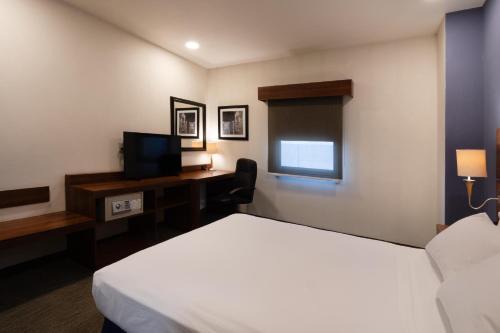Hampton by Hilton San Juan del Rio