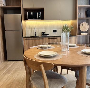 Margot Apartments By MrW