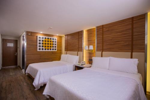 Holiday Inn Mexico Zona Centro by IHG in Mexico City
