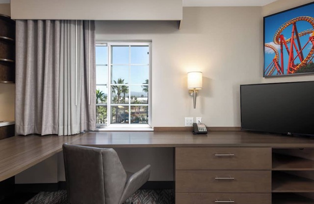 Candle Resort Anaheim 